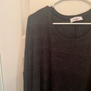 cjla dark grey ribbed tee